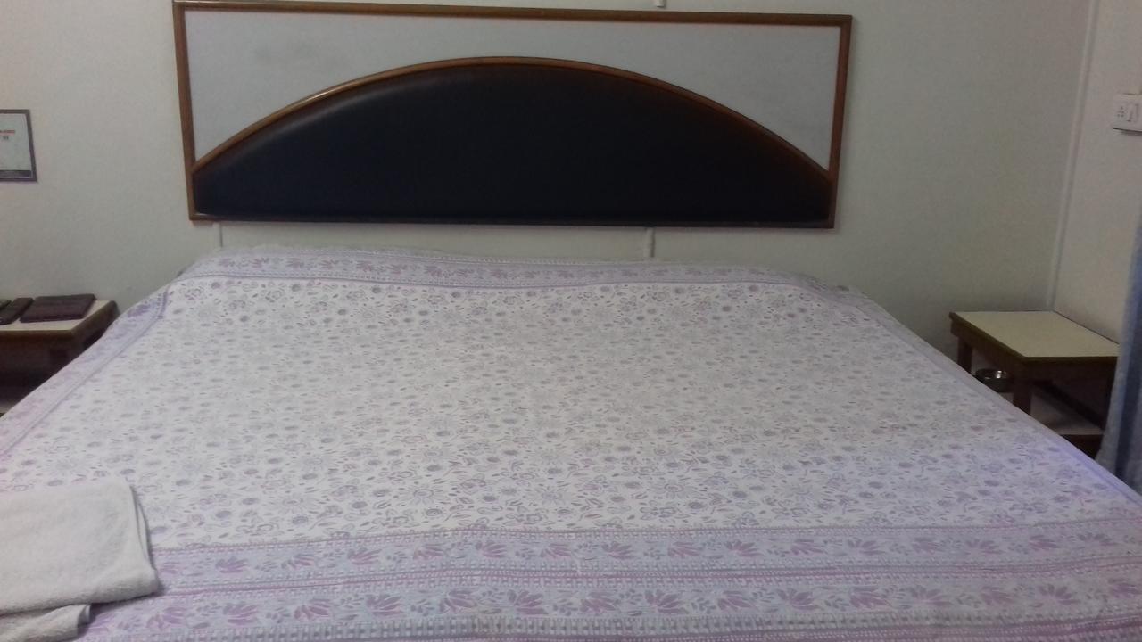 Arun Hotel Джодхпур Экстерьер фото